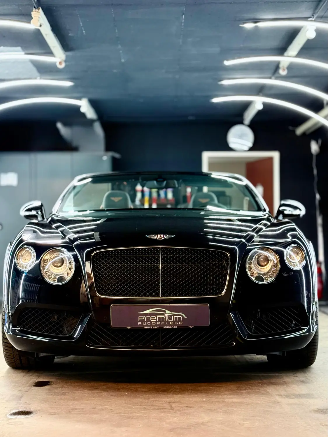 Premium Autopflege mobile e.K. - Luxusauto-Ausstellung